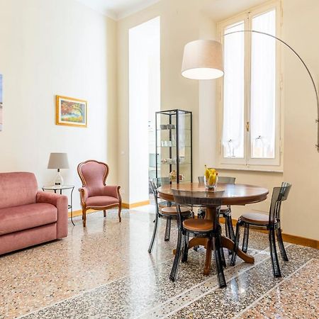 Livorno Central Flat-2 Min Walk The Cathedral! Exterior foto