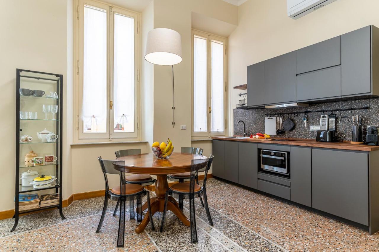Livorno Central Flat-2 Min Walk The Cathedral! Exterior foto